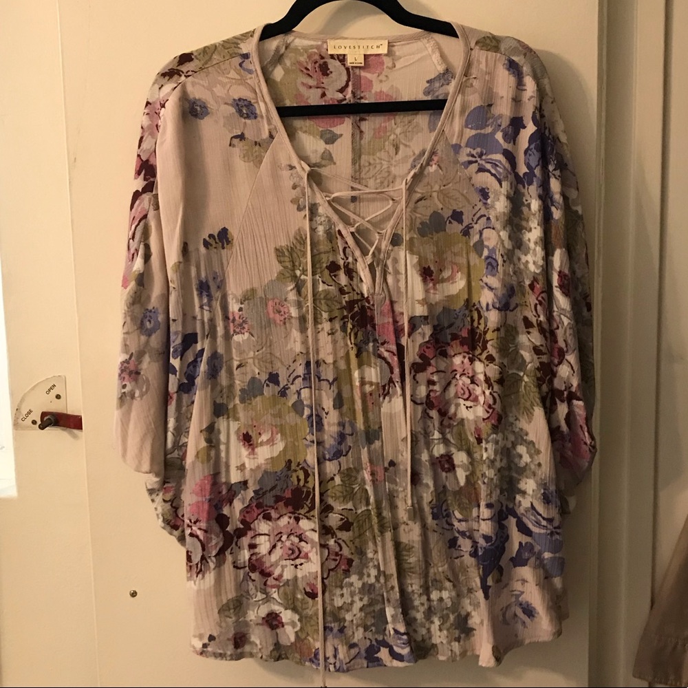Floral lace up top